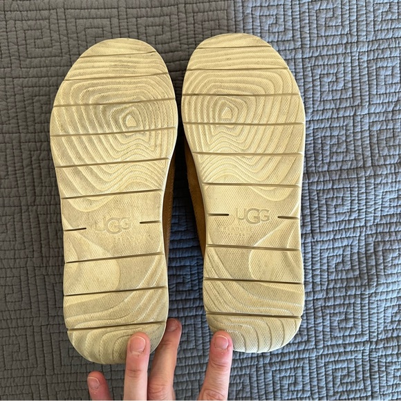 Youth Ugg Desert / Chukka Boot, size 6 - Picture 2 of 8